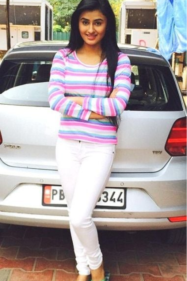 Garima Parihar Height